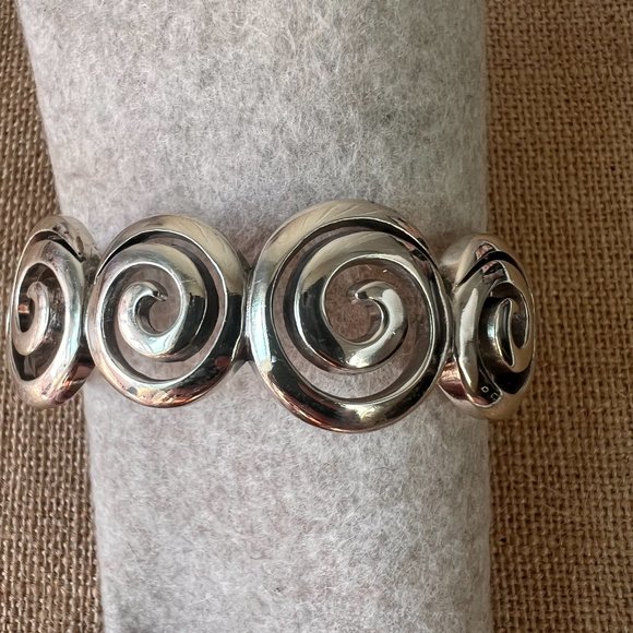 ❤️ Brighton silver plated swirl bangle hinged cuff circle bracelet - Picture 1 of 7